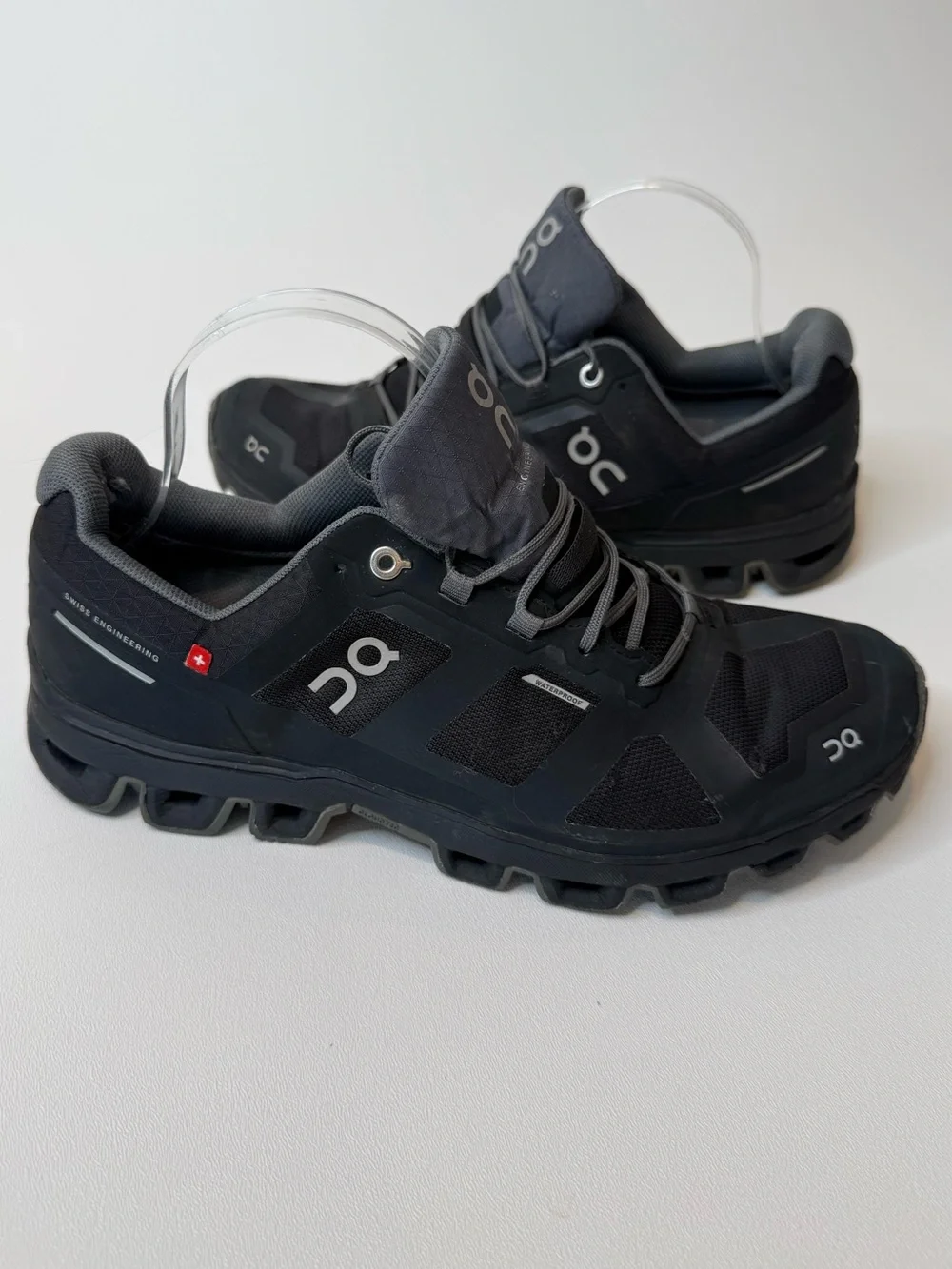 On Running Cloudventure Waterproof Trail Black Running Sneakers Size 9.5